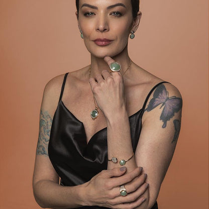 Pulseira Possebon Folheada a Ouro e Ródio Branco - Pedra Natural Quartzo Rosa